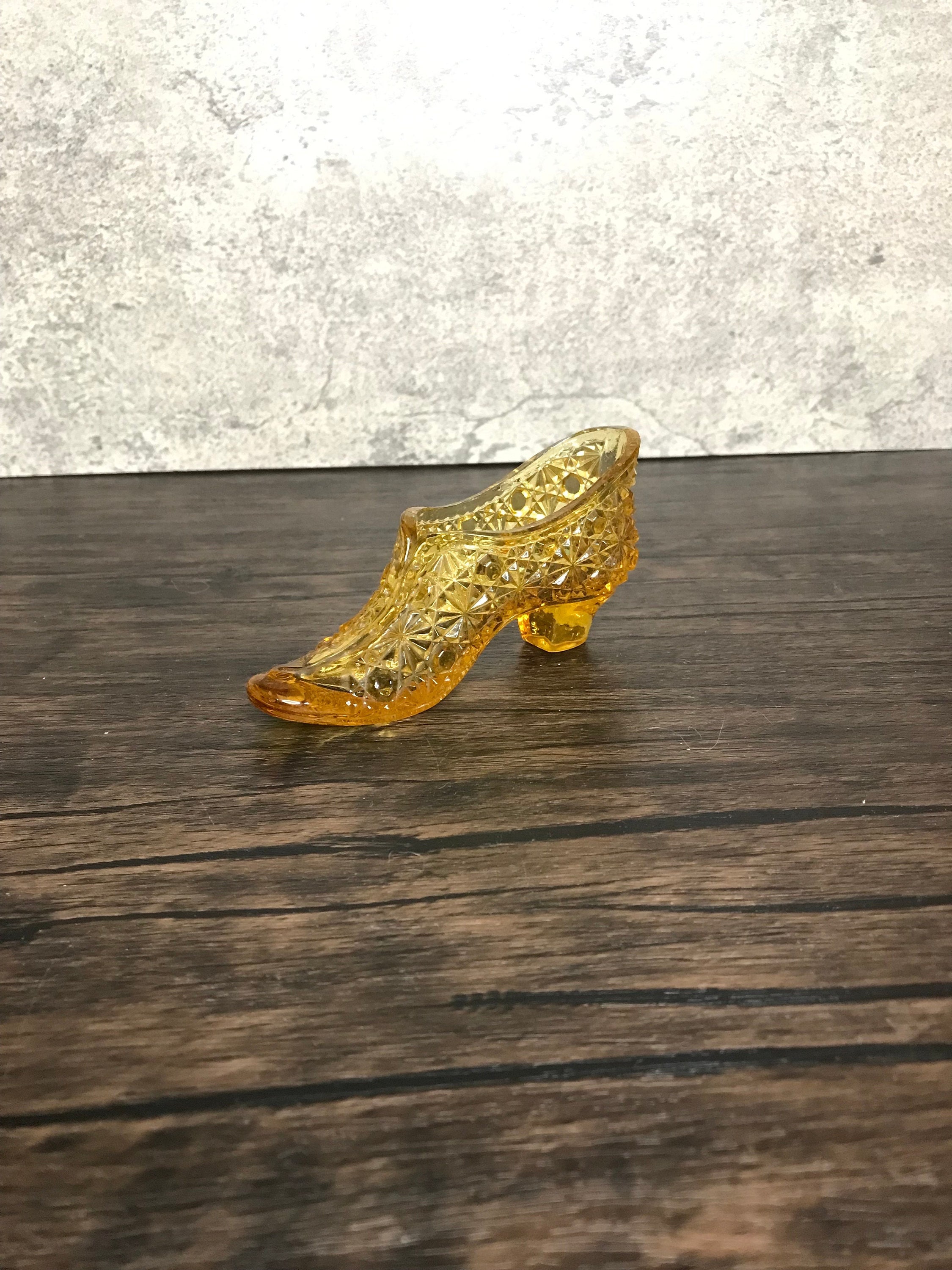 Vintage Fenton Mid Century Daisy and Button Pattern Golden Amber Glass Heeled Shoe with Front Open Slit