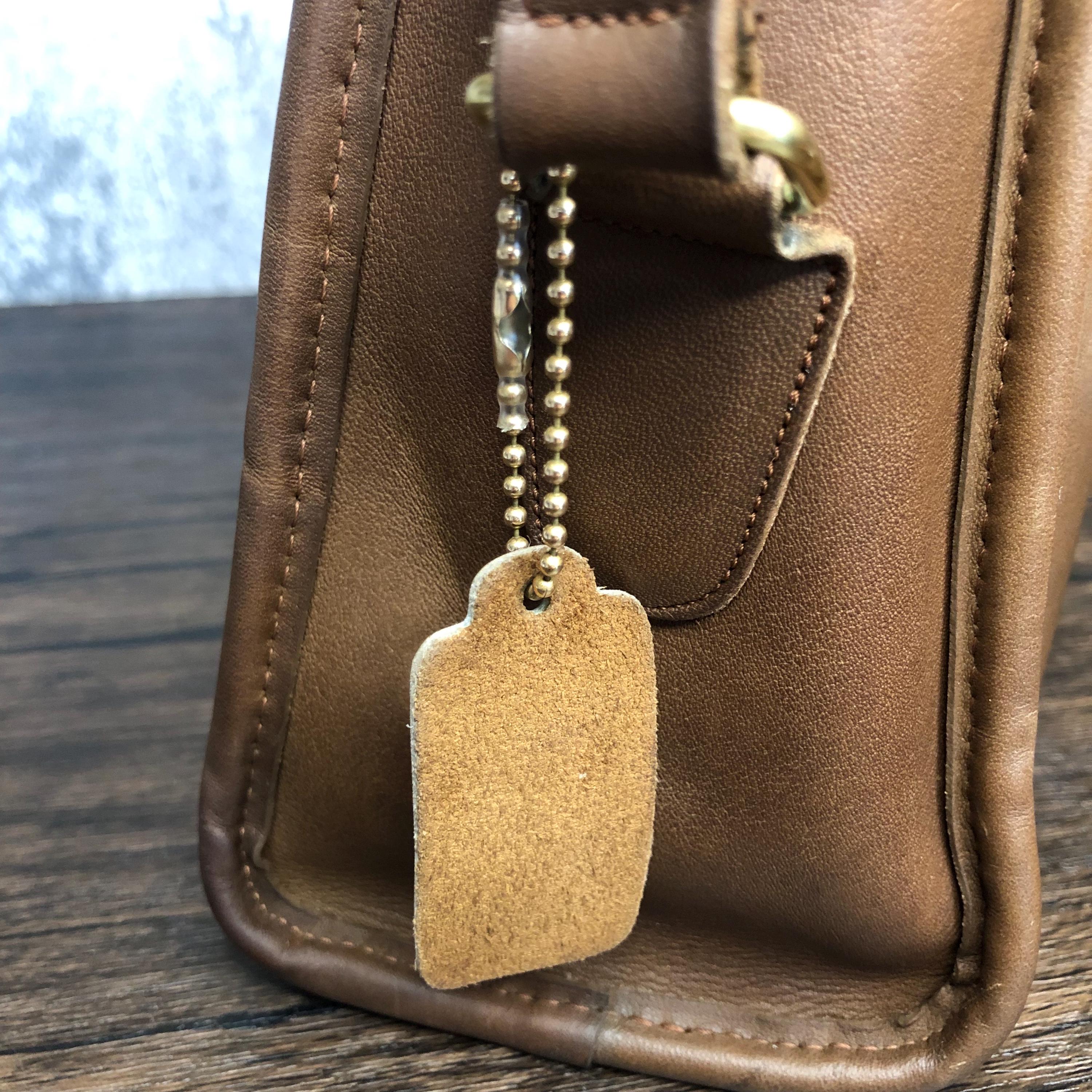 Hard to Find! Vintage Coach #9820 Swagger Crossbody Bag in