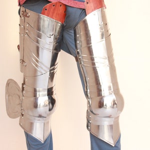 HANDMADE Medieval Greaves Steel Knight Leg Protection LARP Armor