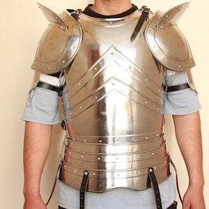 HANDMADE Medieval Steel Gothic Breastplate With Pauldrons
