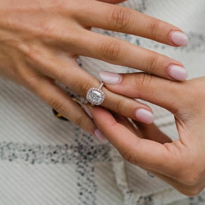 Classic Cushion Halo Wedding Ring 2.50Ct Briliant Cushion CUt Moissanite Diamond Engagement Ring Half Eternity Birthday Gift Best For Women image 5