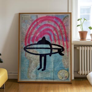 Illustration de surfeur sur une carte vintage de l'océan Pacifique - Art de surf dessiné à la main, décoration côtière rétro, impression murale inspirée de l'océan, cadeau de surfeur