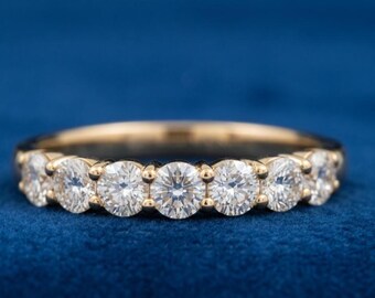 Rundes Diamant Eternity Band in Gelbgold | Geteilter Prong Ehering | Zierlicher Ring | Minimalistische Jubiläumsband