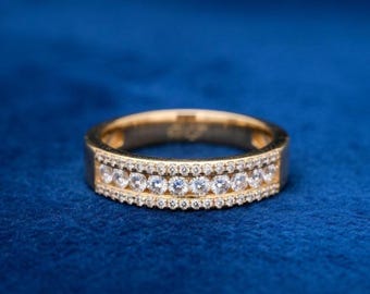 Gold mehrreihiges Diamant Band | Doppelschicht Diamant Ring | Pave & runder Diamant-Ehering | Luxus Stapelbarer Goldring