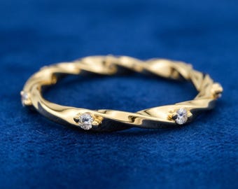 Gedrehter Gold Diamant Ring – 14K Gelbgold – Zierlicher Stapelring – Minimalistisches, von der Natur inspiriertes Band – Zartes Versprechen Ring Geschenk