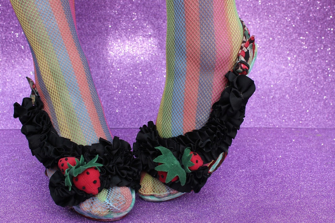 Raspberry Ruffle Retro Signs This item is unavailable - Etsy