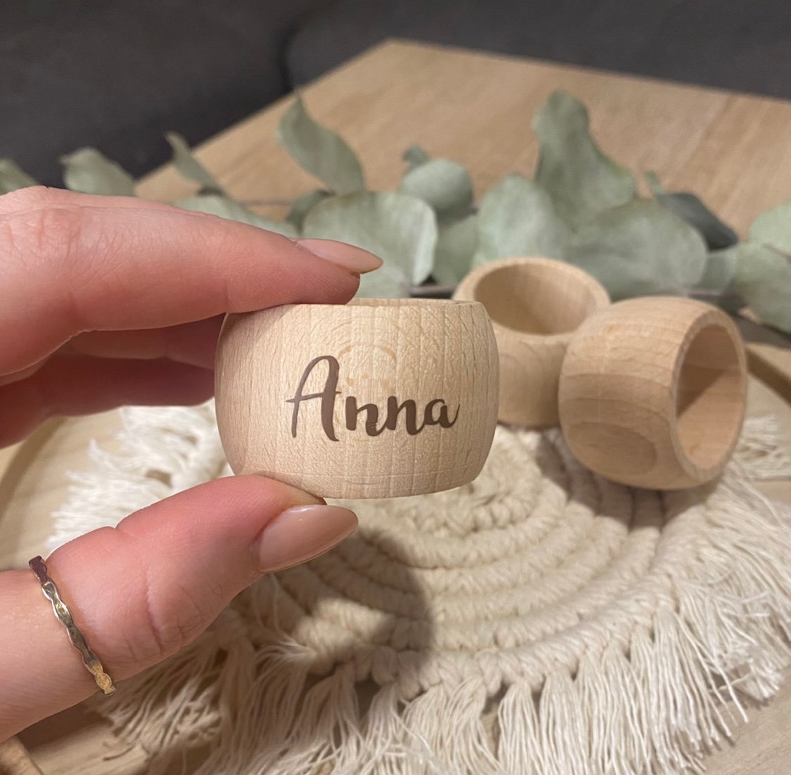 Gravierter Serviettenring Aus Buchenholz - Personalisiert Mit Namen