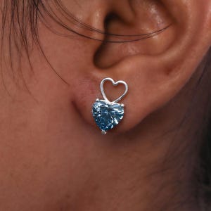 Herz Diamant Ohrstecker: 3.50 TCW Blue Solitaire
