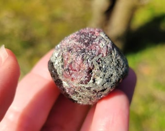 RARE Raw Biotite Garnet Stone, 49g/29mm/28mm, garnet, mica, crystal, stone, granada, garnet, Brazil MG