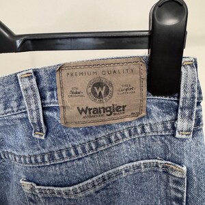 Men's Wrangler Jeans W38 L32 image 4