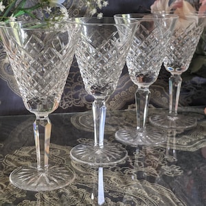 Stunning Waterford Crystal Templemore Pattern Wine Glasses