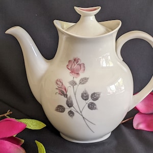 Cafetera Royal Doulton Pillar Rose Bone China
