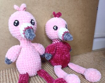 Flamant rose en peluche (crochet)