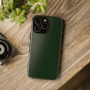 Solid Dark Green - Tough Cases - Samsung S21, S22, S23, S24 iPhone 11, 12, 13, 14, 15, 16 Google Pixel 5, 6, 7, 8, 9