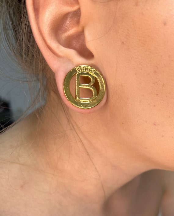 Custom plugs hotsell and tunnels