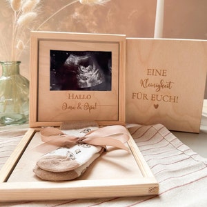 Du wirst Oma, Opa, Tante, Papa|Schwangerschaft verkünden|Geschenkschachtel mit Babysocken|Baby Verkündung|