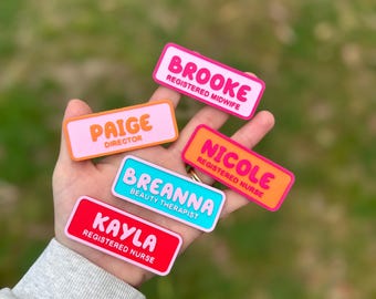 Badge nominatif scintillant personnalisé : enseignant, infirmière, médecin imprimé en 3D