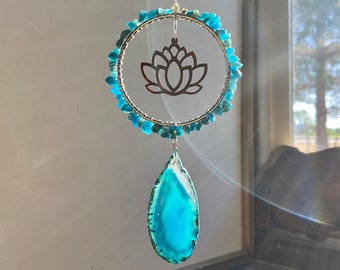 Lotus Suncatcher with Agate, Flower Crystal Gemstone Zen Yoga Window Decor, All-occasion Birthday Housewarming Window Houseplant Yogi Gift