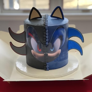 Sonic/Shadow Cake Topper