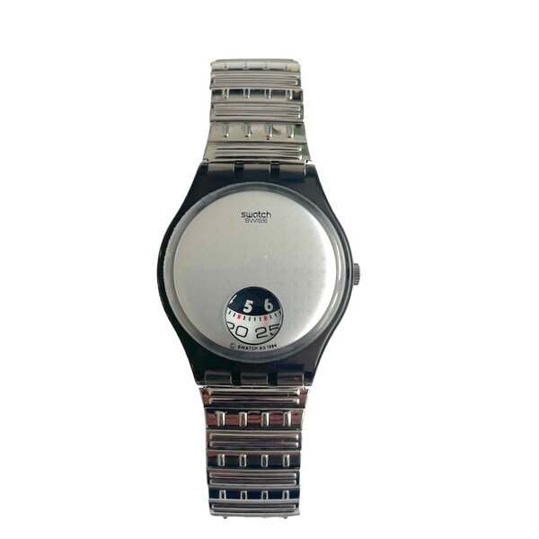 New and unworn vintage 1995 Swatch Gent Flex SILVER PLATE size medium / large band - new battery installed - 34mm