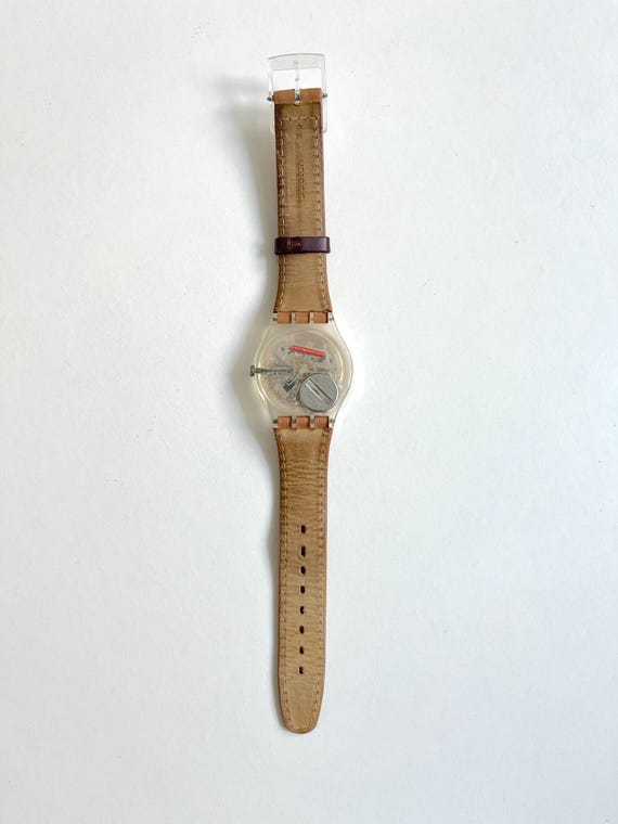 Swatch Watch - GE700 - CROISSANT CHAUD CROISSANT CHAUD - GE700 - Swatch® Official Store main image 3