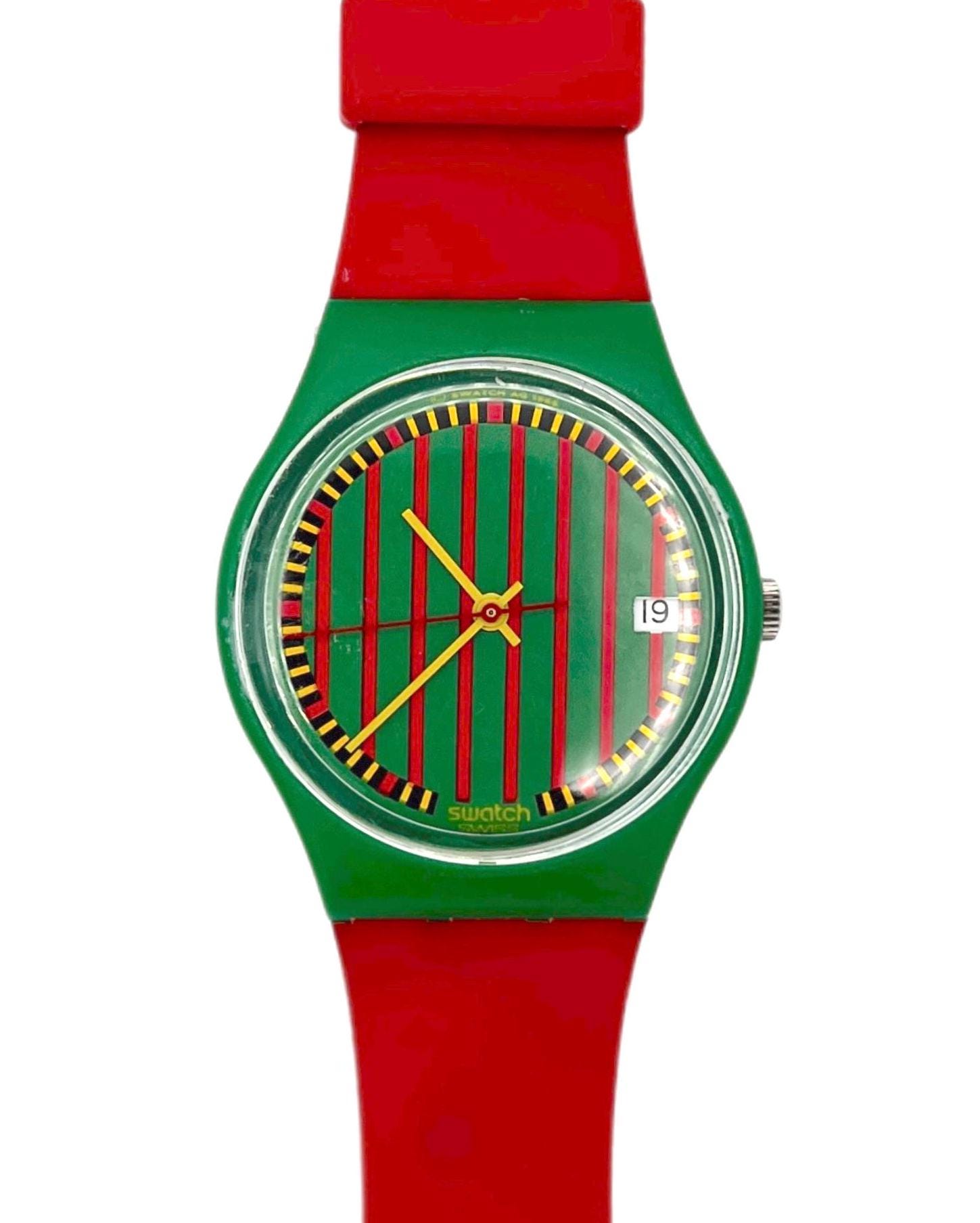 Swatch Watch - GG401 - CLUB STRIPE Vintage Swatch Gent CLUB STRIPE Wristwatch GG401 Green Band  main image 3