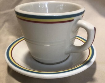 Taza y platillo vintage Shenango de tres colores, estilo moderno de mediados de siglo.
