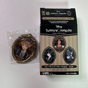 Twisted Wonderland Trading Brooch vol. 3 Savanaclaw Ruggie Bucchi