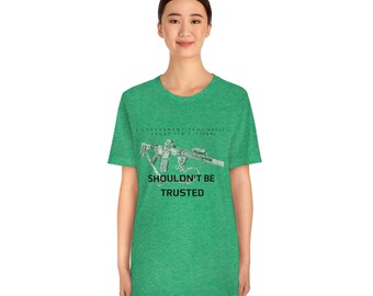 Trusting the Armed Shirt - Niccolò Machiavelli quote text custom design short sleeve