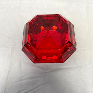 MT 67415, 6 inch red jewel, wreath attachment, wreath embellishment, swag embellishment, tree ornament, tree decor