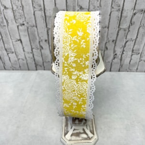 Yellow Rose Print Ribbon with White Lace Trim
