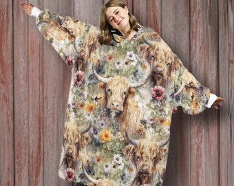 Western Oversized Blanket Hoodie Super-Plush Fleece Highland Cow Wearable Blanket Hoodie, Unisex Adult Size Fleece Lounger, One-Size-FitsALL