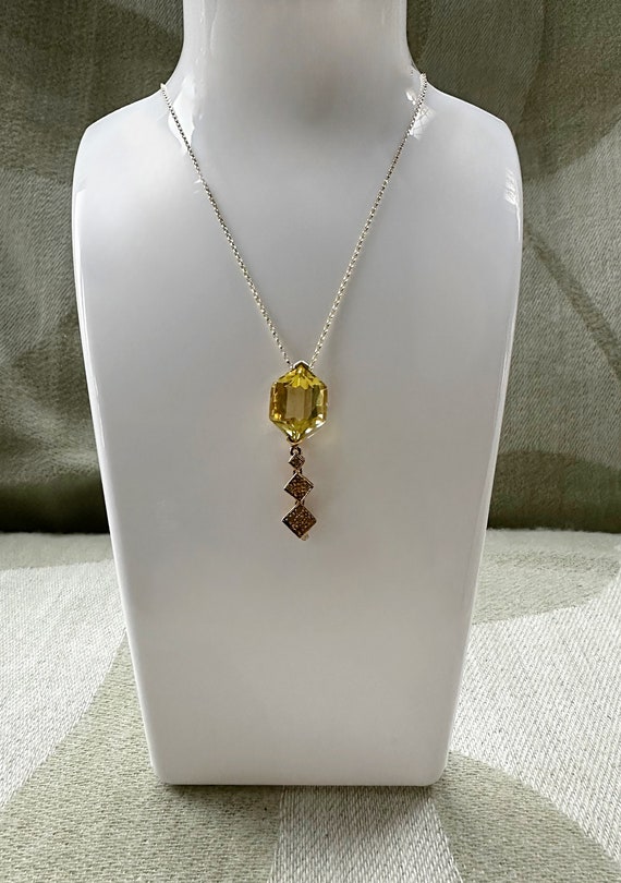 Yellow Quartz Gold Pendant