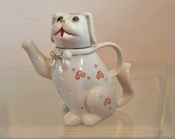 théière de nouveauté pour chien/chiot en porcelaine blanche de Chine vintage, design de fleur rouge, bec de patte surélevé, fabriqué en Chine