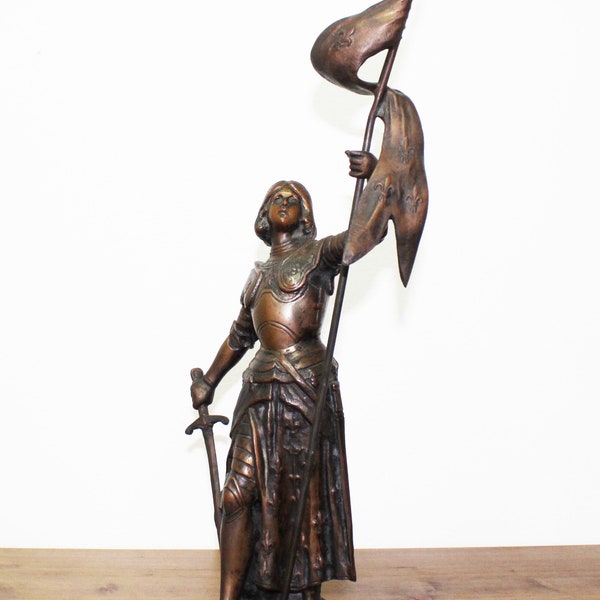 Ancient statue of Joan of Arc Bronze sculpture signed Moreau (1832-1927) -