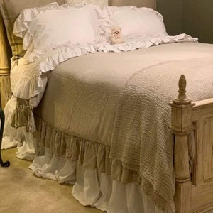 Linen DUVET COVER  Rustic style linen bedding with ruffles  shabby chic washed linen ruffle arround buttoned hidden closure