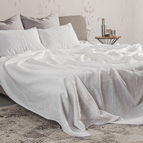 Linen softened flat sheet. Flat sheets queen. Linen sheets. Stonewashed flat sheet. Linen bedding. Bed sheet. Queen flat sheet. White sheet.