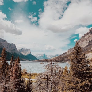 Going to the Sun Road, Glacier National Park, Montana, Landscape Photography, Digital Wallpaper, Travel