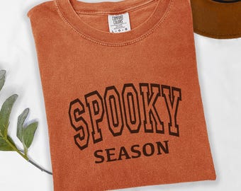 Komfortfarben Halloween-T-Shirt: Gruseliges T-Shirt