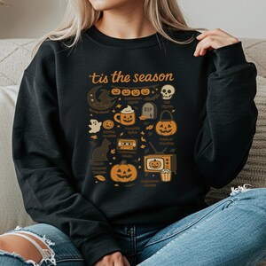 Sudadera acogedora vintage de Halloween &quot;Tis The Season&quot;: suéter con parche de calabaza, estampado otoñal espeluznante y adorable, suéter retro otoñal, regalo unisex.