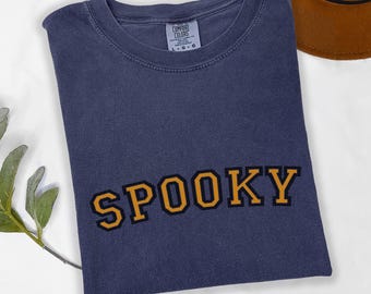 Komfortfarben Halloween-T-Shirt: Gruseliges T-Shirt