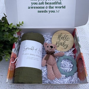 Box of JOY Baby, Baby Gift Box, Neutral Baby Gift Box, Baby Neutral Gift, Baby Boy  or Girl Gift, Neutral Baby, Expectant Mom