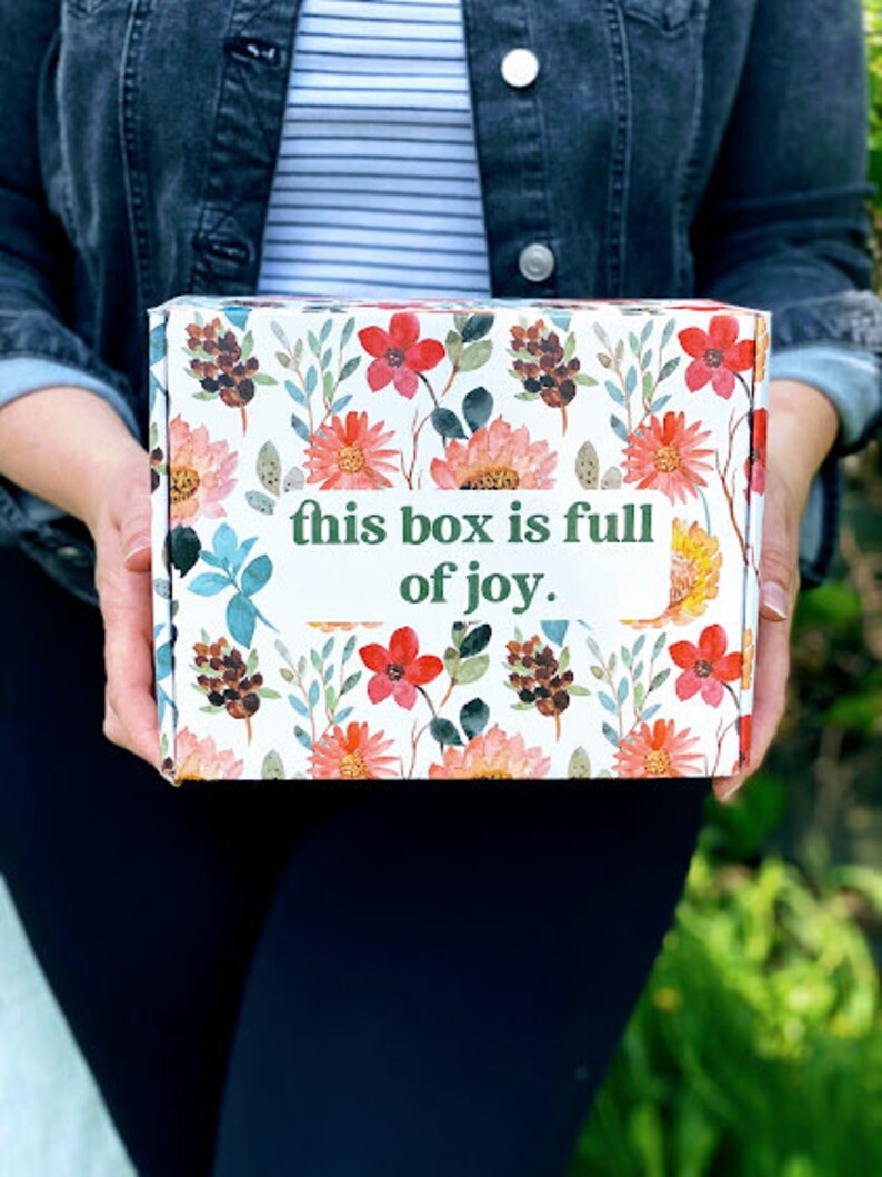 Box of JOY Friendship Box Self Care Set Thinking of You Spa Gift Box Gift for Women Best Friend