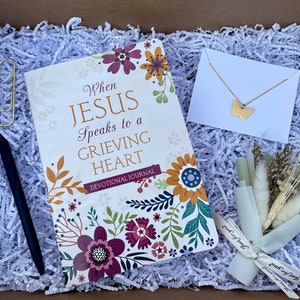 Box of Love for a Grieving Heart with Butterfly Necklace, Gift Box, Sympathy, Grief, Heaven, Memorial, Bereavement, Angel, Family, Widow