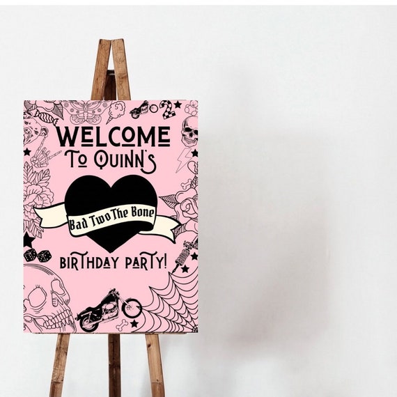 'Bad Two The Bone' Party-Hintergrund | 180 X 110 Cm | Rock & Roll Motive Für 2. Geburtstag