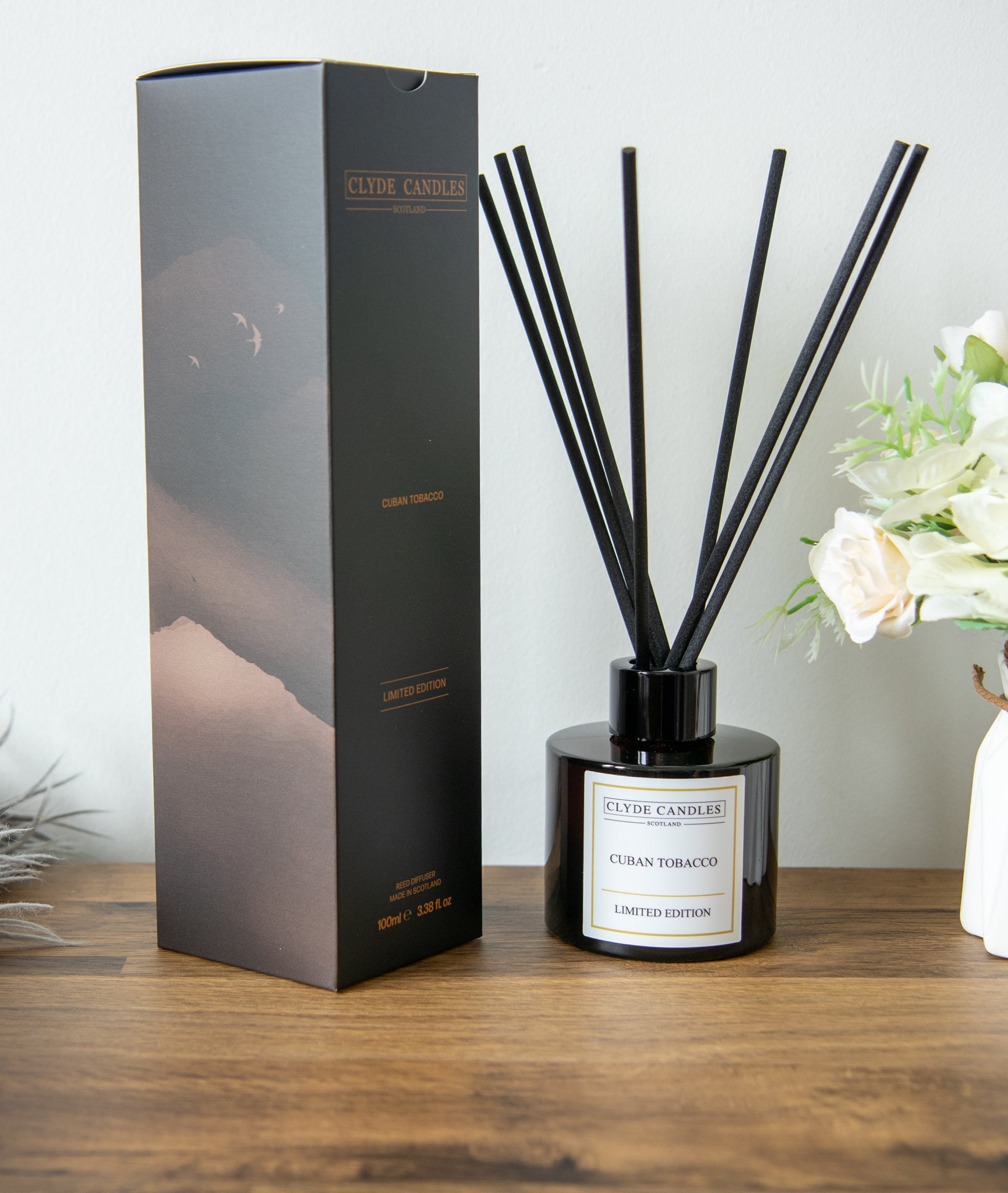 tobacco reed diffuser Cuban Tobacco Reed Diffuser - Clyde Candles, Diffuser Oil With a Set of 7  Sticks, Best Aroma Scent for Home Office, Living Room, Bathroom