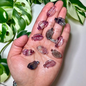 Mini Fluorite Feather Carving
