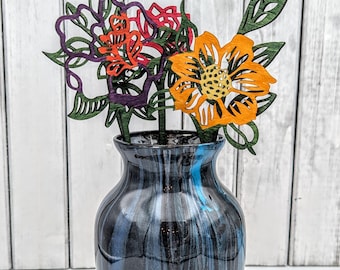 Jarrón de flores de vidrio pintado a mano: resina epoxi verde azulado y plateada