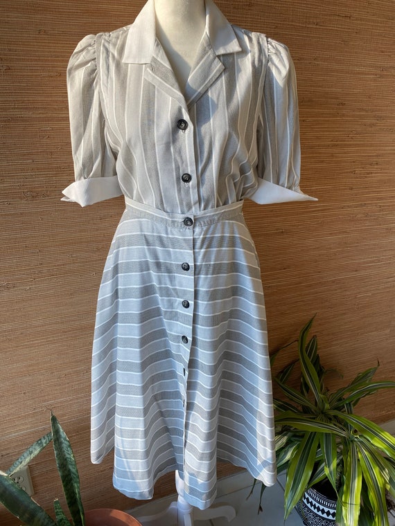 60/70’s Vintage Minimalist Stripe Shirt & Skirt Se