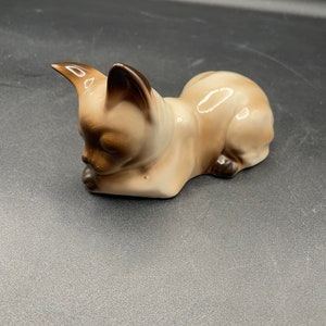 Vintage Porcelain Siamese Cat Figurine